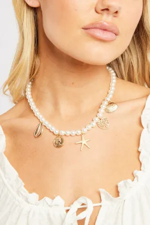 Gold Shell Pendants Necklace